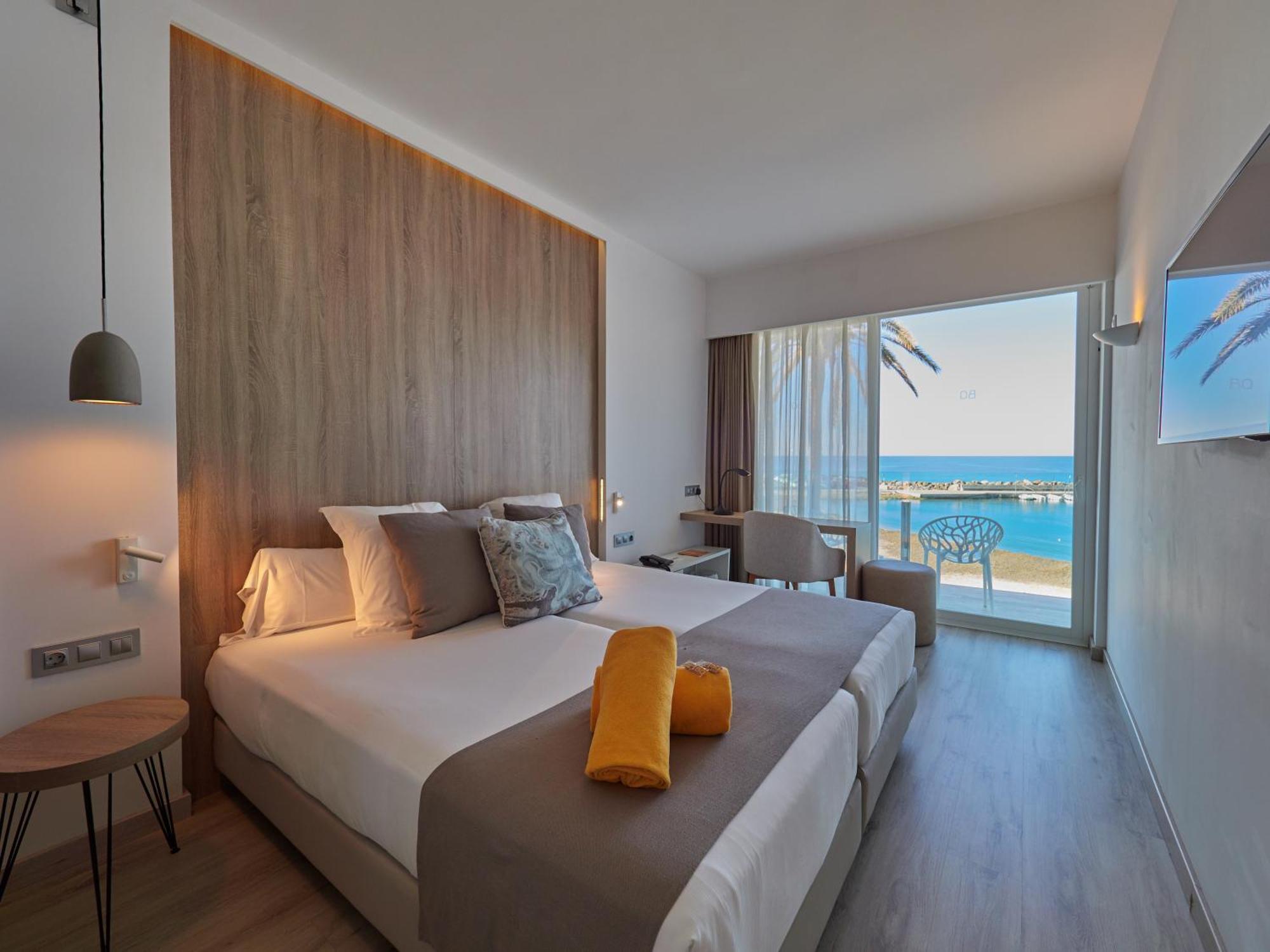 Double Room Balcony Sea View